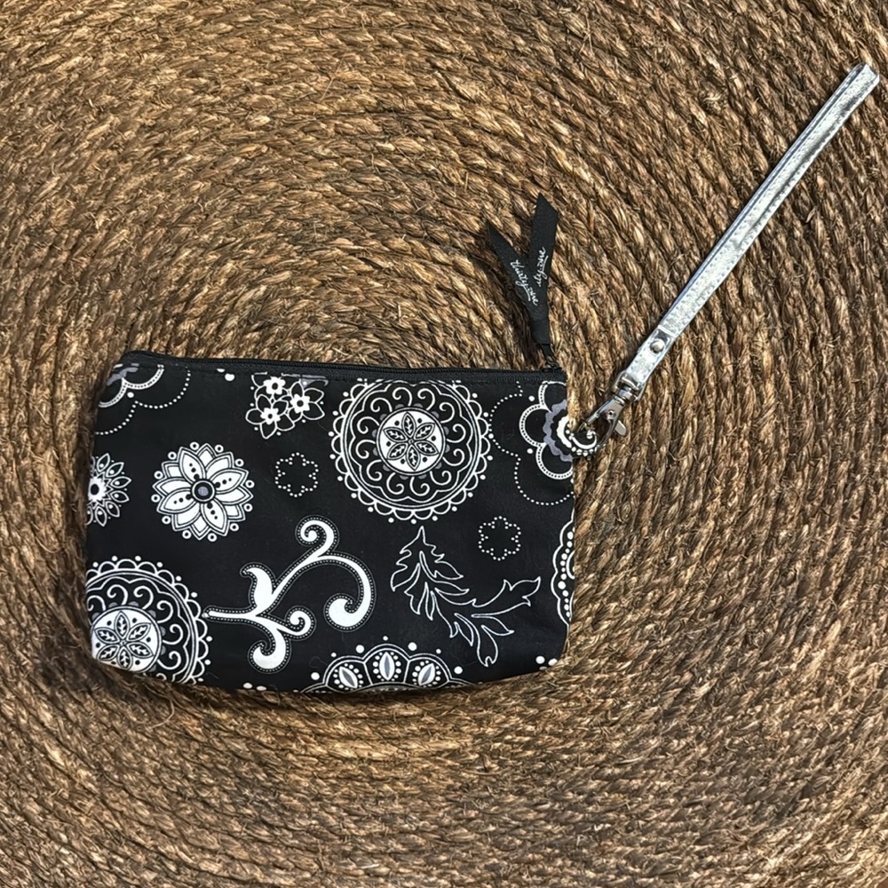 Thirty-One Zippered Pouch - Picture 2 of 4